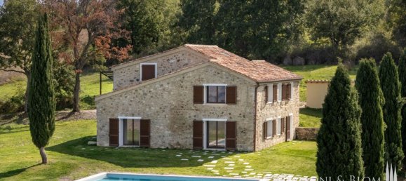 4 Schlafzimmer Haus in Castiglione d'Orcia, Italy, Nr. 54074 2