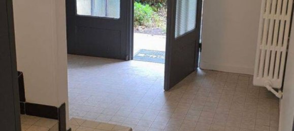 6 bedrooms House in Clichy-sous-Bois, France No. 333676 17