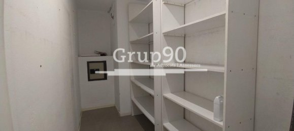 141m² Commercial property in Lleida, Spain No. 106936 14