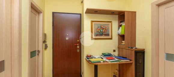 2-Zimmer Wohnung in Turin, Italy, Nr. 1779 23