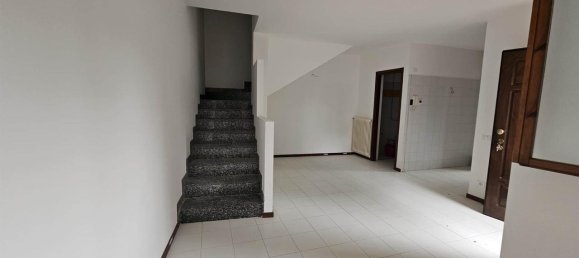 3غرفة شقة في Bergamo, Italy رقم 30590 4