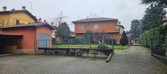3غرفة شقة في Bergamo, Italy رقم 30590 13