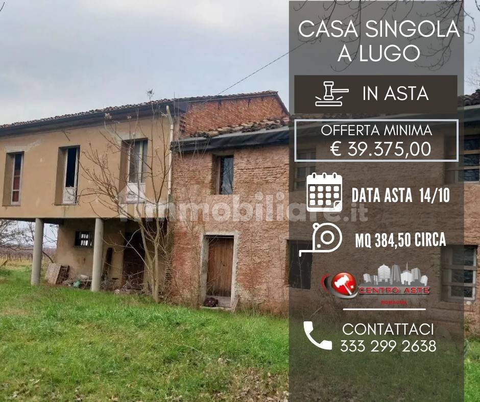 4 bedrooms House in Lugo, Italy No. 400677