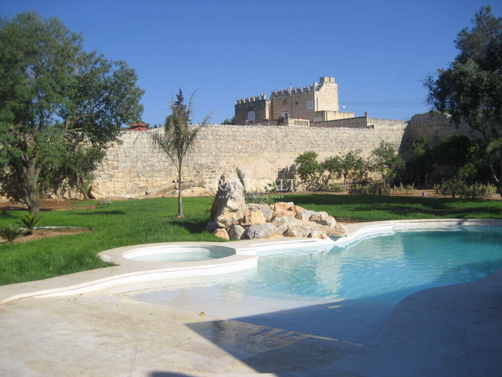 4 Schlafzimmer Haus in Iklin, Malta, Nr. 8523