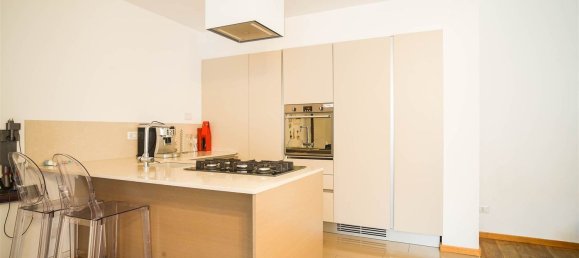 7 rooms Apartment in Monteriggioni, Italy No. 261340 2