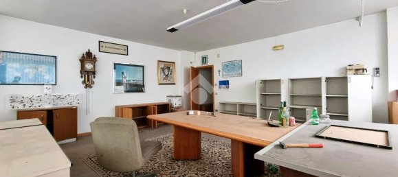 4 rooms Apartment in Monteprandone, Italy No. 85913 11
