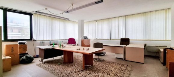 4 rooms Apartment in Monteprandone, Italy No. 85913 9