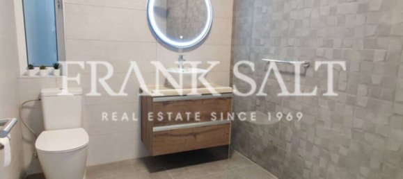 Квартира с 2 спальнями в Сан-Пауль-иль-Бахар, Мальта № 10828 7