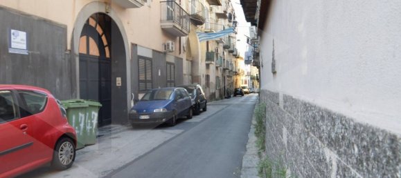 2-salle Appartement à Arzano, Italy No. 20524 8