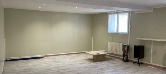 3 chambres Maison à La Perche, France No. 81663 5