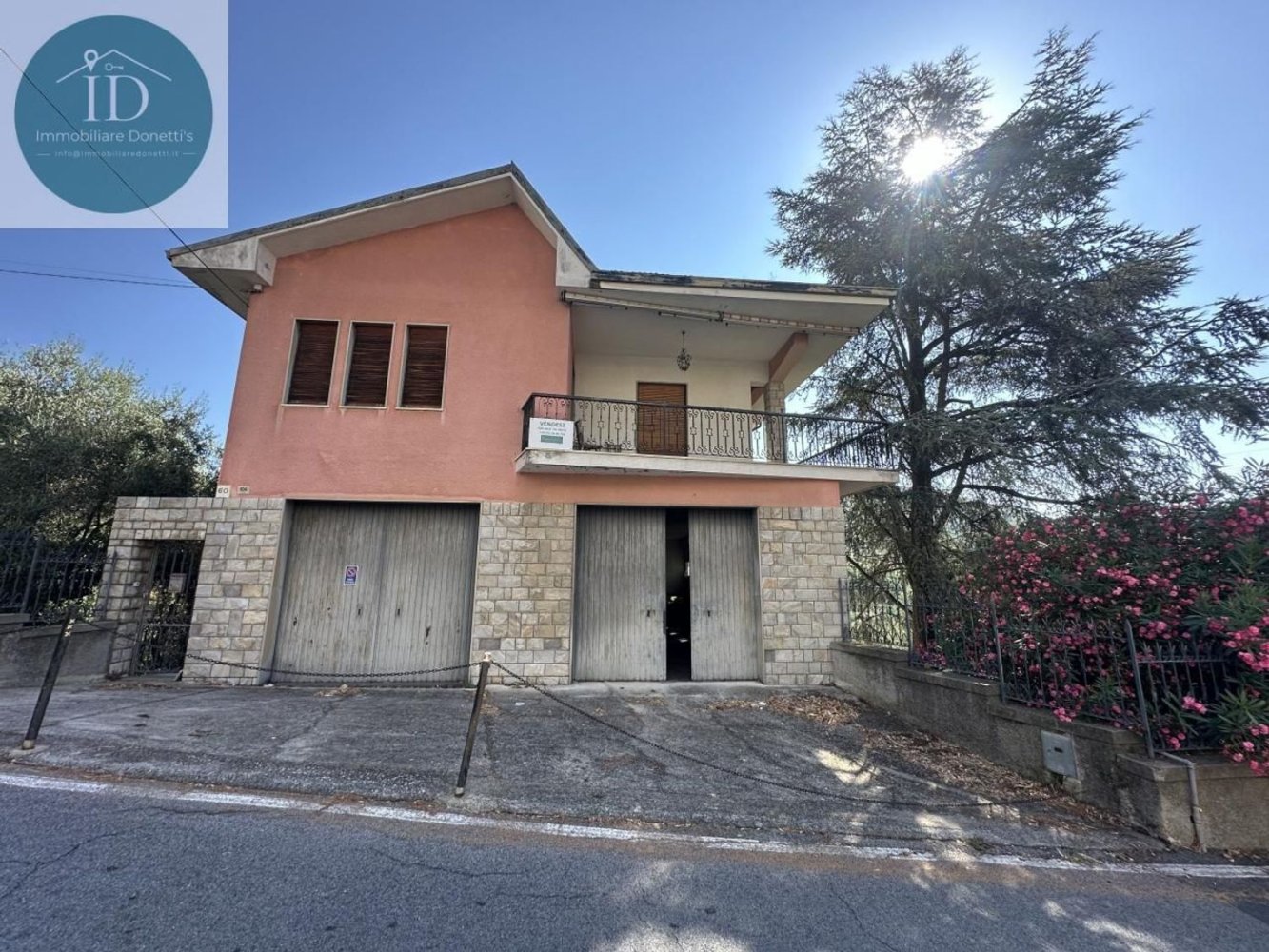 20 rooms Villa in Imperia, Italy No. 298999