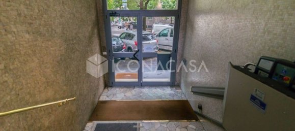 1-Zimmer Gewerbliche Immobilie in Milan, Italy, Nr. 337699 13