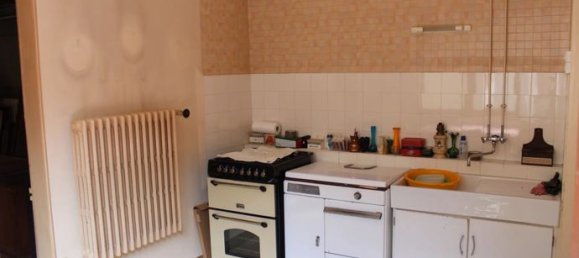 4 bedrooms House in Arnieres-sur-Iton, France No. 303498 2