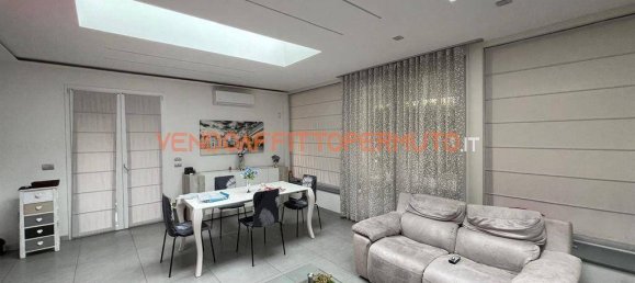 3 bedrooms Villa in Romano di Lombardia, Italy No. 314370 2