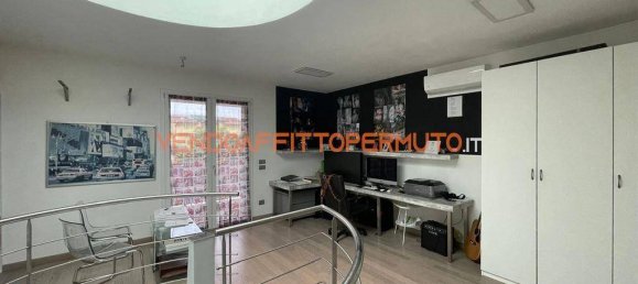 3 bedrooms Villa in Romano di Lombardia, Italy No. 314370 10