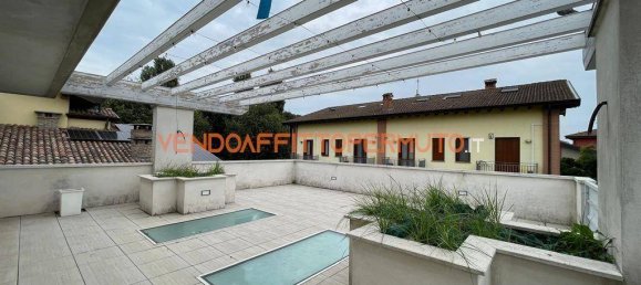 3 bedrooms Villa in Romano di Lombardia, Italy No. 314370 11