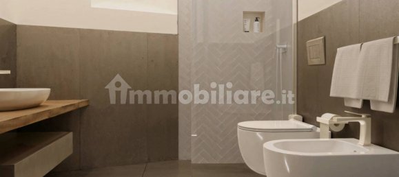 3 bedrooms Apartment in Florence, Italy No. 44485 25