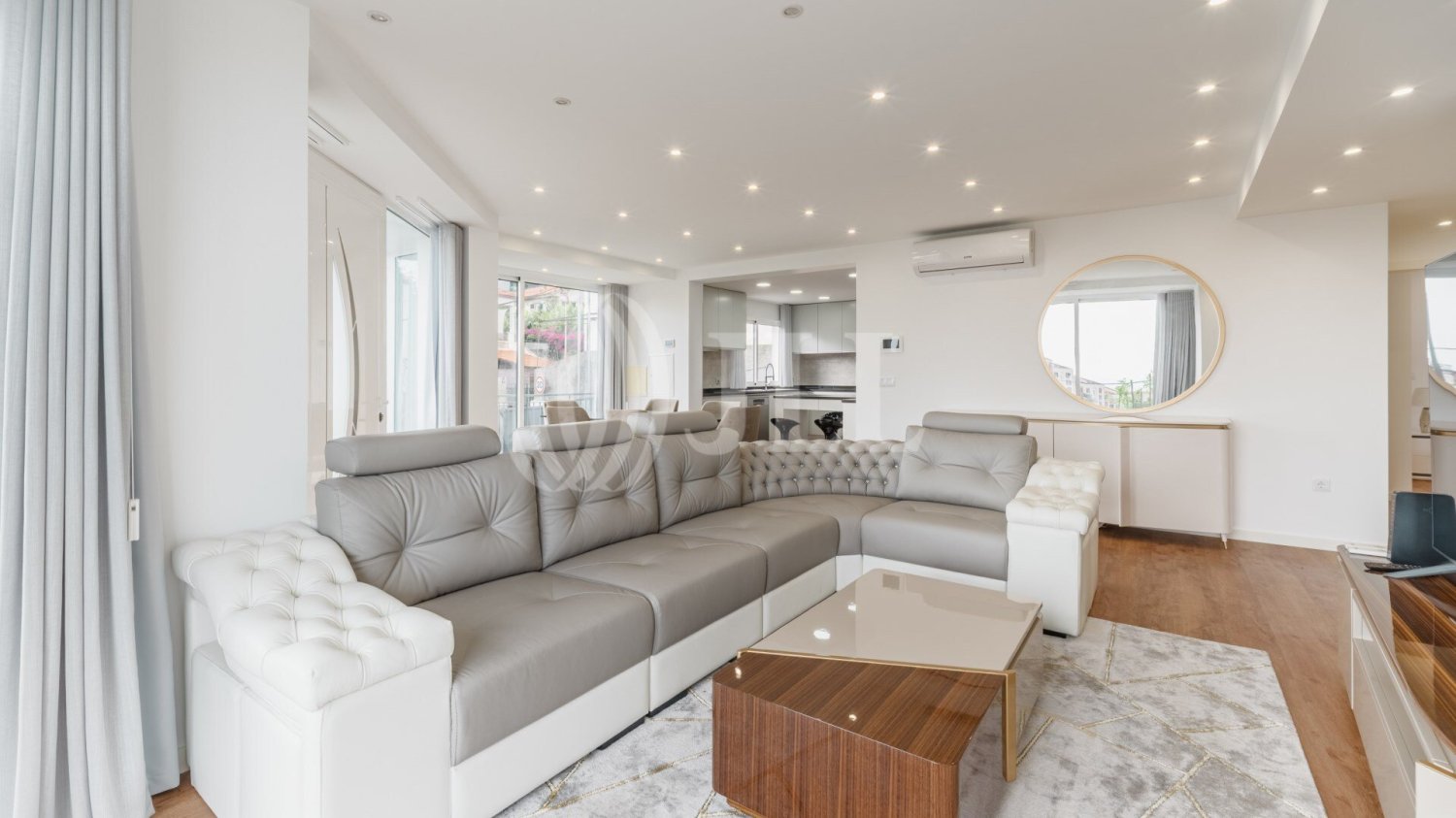 3 bedrooms Villa in Funchal, Portugal No. 133062