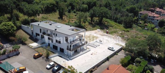 2 bedrooms Apartment in Florence, Italy No. 52126 16