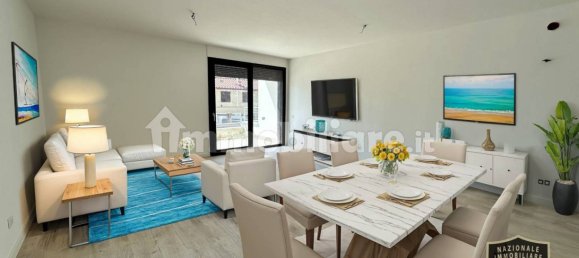 2 bedrooms Apartment in Florence, Italy No. 52126 2