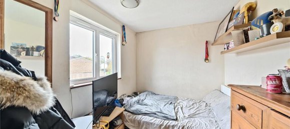 3 bedrooms House in London, United Kingdom No. 12217 15