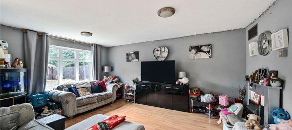 3 bedrooms House in London, United Kingdom No. 12217 3