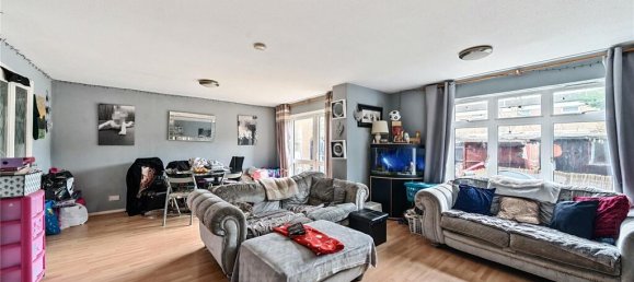 3 bedrooms House in London, United Kingdom No. 12217 2