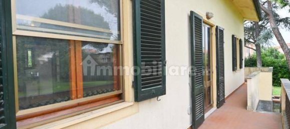 3 Schlafzimmer Villa in Pisa, Italy, Nr. 72334 30