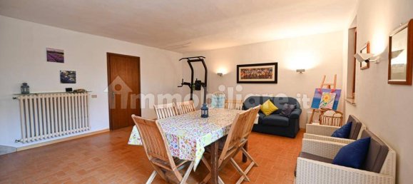 3 Schlafzimmer Villa in Pisa, Italy, Nr. 72334 44
