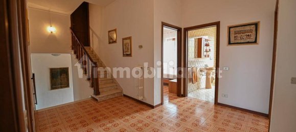 3 Schlafzimmer Villa in Pisa, Italy, Nr. 72334 20