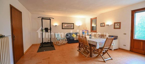 3 Schlafzimmer Villa in Pisa, Italy, Nr. 72334 41
