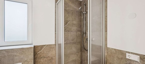 2 rooms Apartment in Stuttgart, Germany No. 296764 4