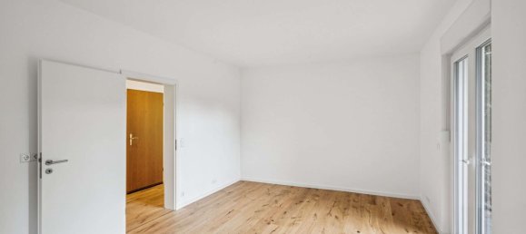 2 rooms Apartment in Stuttgart, Germany No. 296764 3