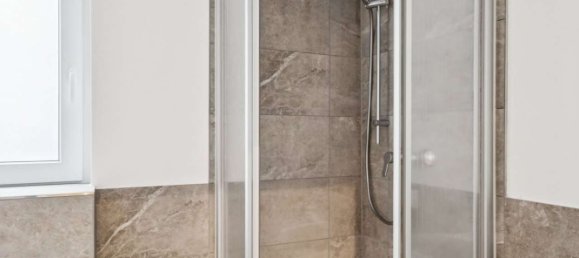 2 rooms Apartment in Stuttgart, Germany No. 296764 6