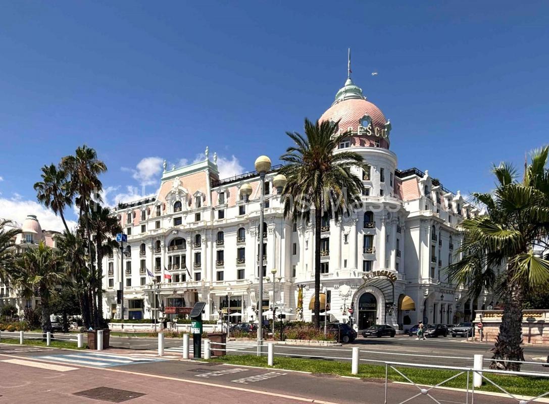 2 bedrooms Apartment in Nice, France No. 320849