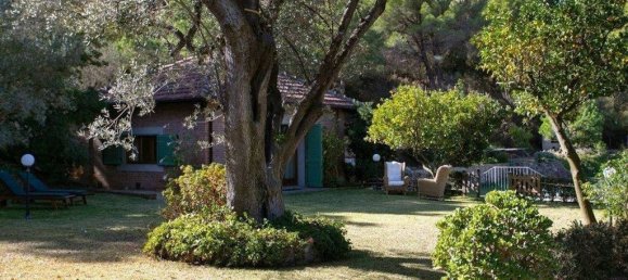 5 Schlafzimmer Villa in Porto Azzurro, Italy, Nr. 104602 9