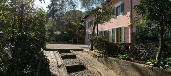 5 Schlafzimmer Villa in Porto Azzurro, Italy, Nr. 104602 2