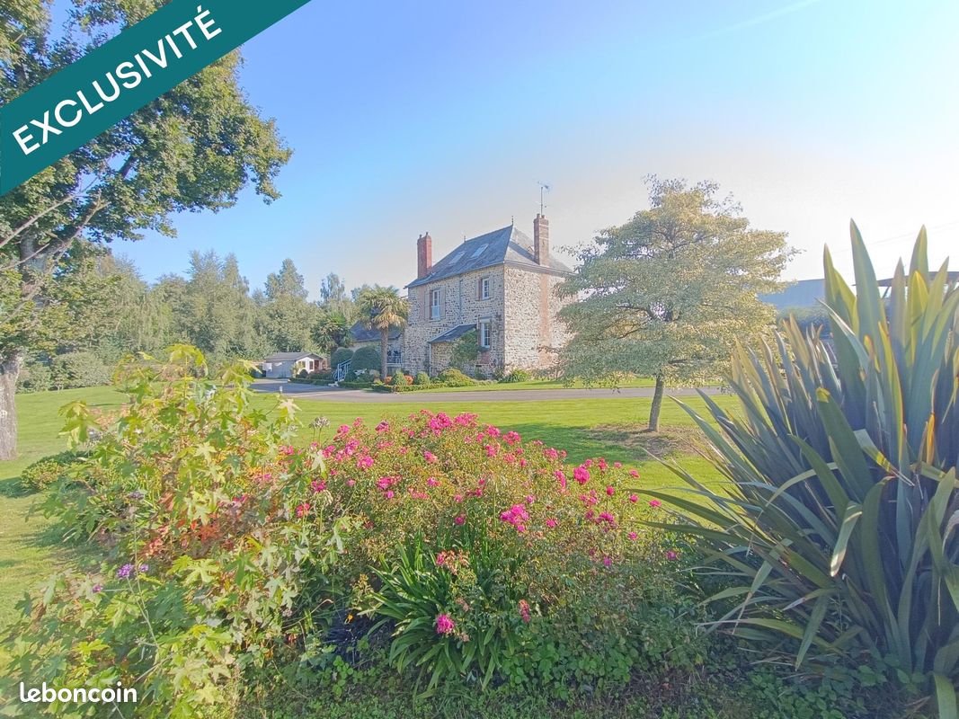 5 bedrooms House in Vitre, France No. 286446