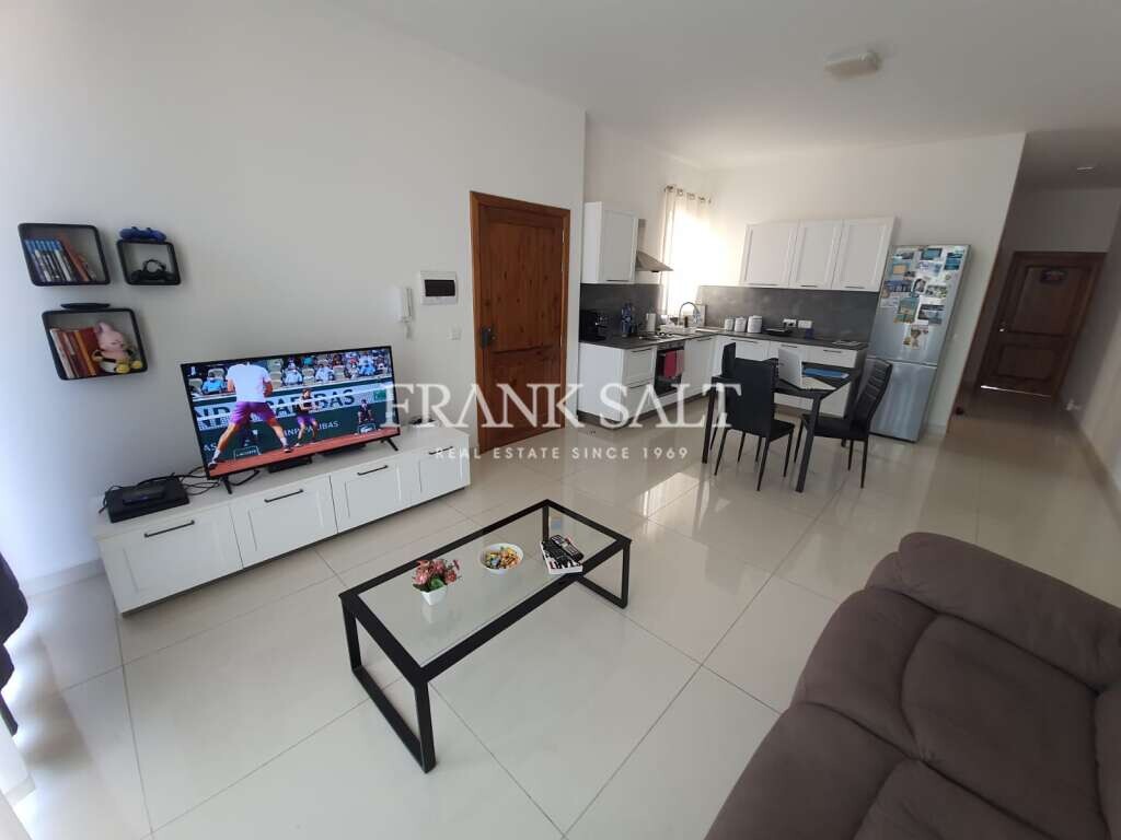 2 bedrooms Penthouse in Santa Venera, Malta No. 4516