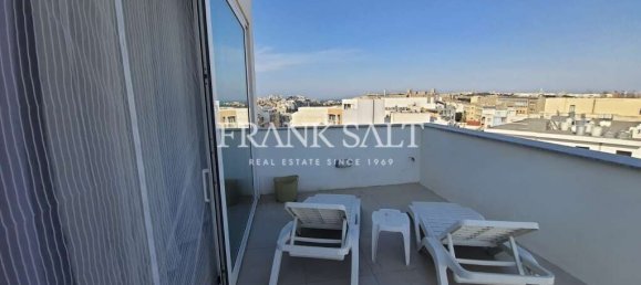2 bedrooms Penthouse in Santa Venera, Malta No. 4516 6