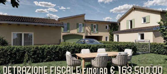 3 rooms House in Cavriago, Italy No. 9208 2