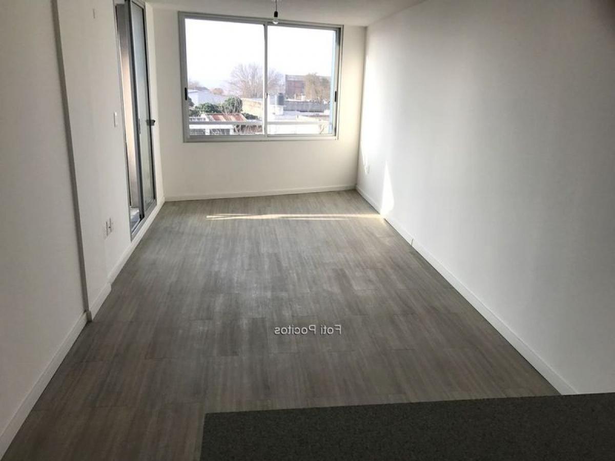 2 bedrooms Apartment in Montevideo, Uruguay No. 12509