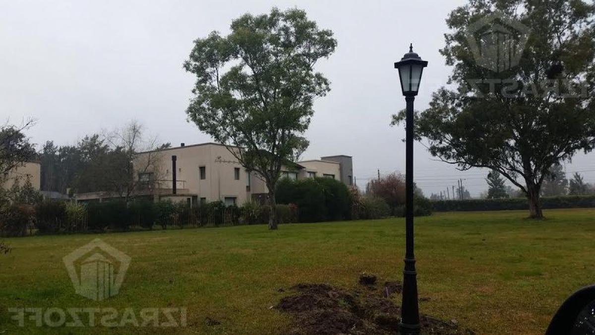  Land in Escobar, Argentina No. 43444