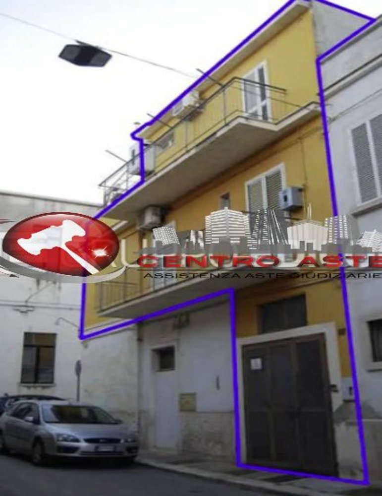 6 rooms Apartment in Grumo Appula, Italy No. 233303