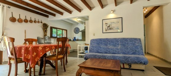 4 bedrooms Villa in Vire-sur-Lot, France No. 205624 2