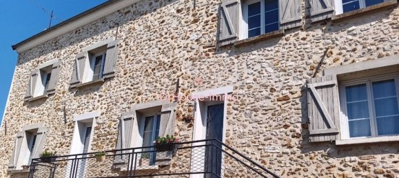 4 bedrooms House in Chateau-Thierry, France No. 42636 2