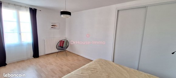 4 bedrooms House in Chateau-Thierry, France No. 42636 8