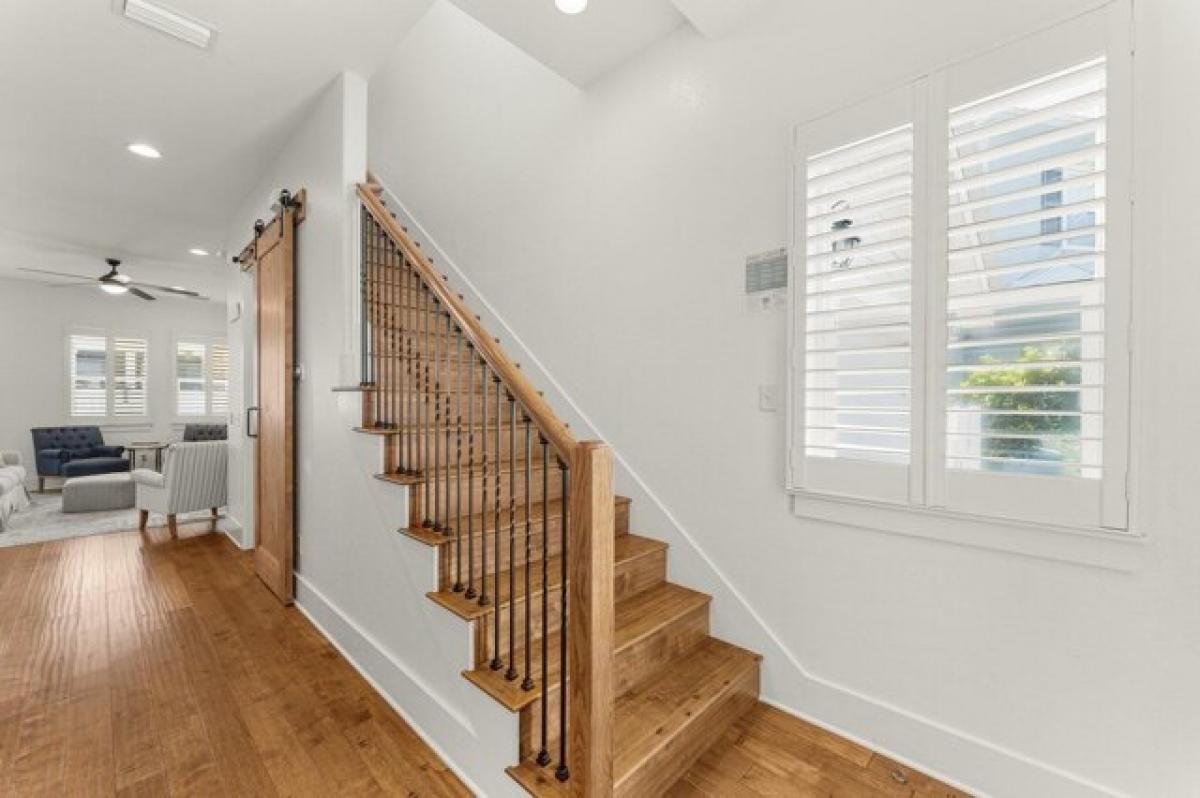 4 bedrooms House in Miramar Beach, USA No. 402461