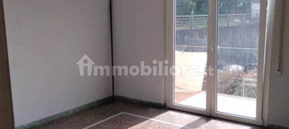 Apartamento de 2 dormitorios en La Spezia, Italy No. 154279 3