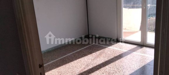 Apartamento de 2 dormitorios en La Spezia, Italy No. 154279 11